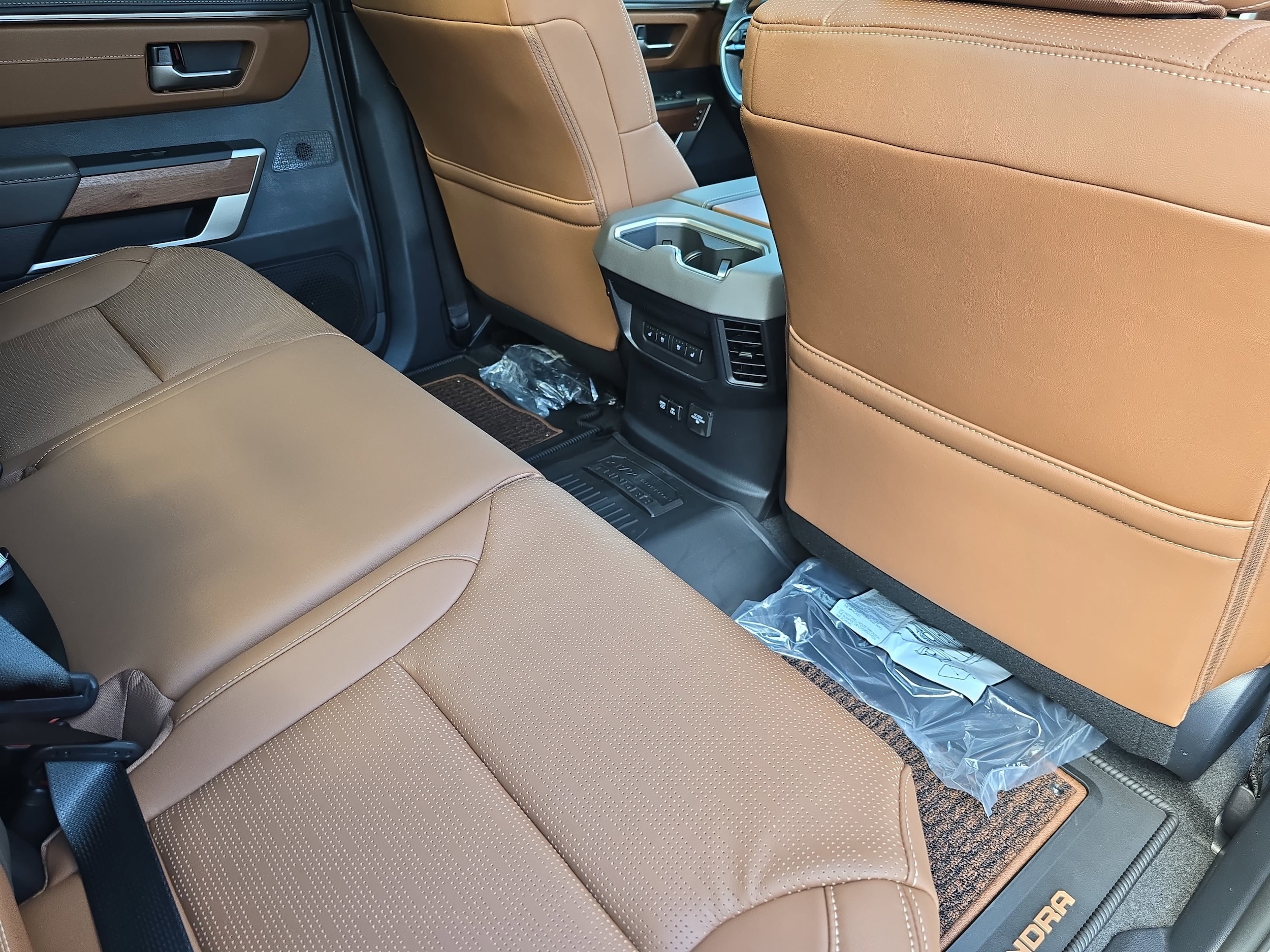2026 Toyota Tundra 1794 Edition - Photo 12