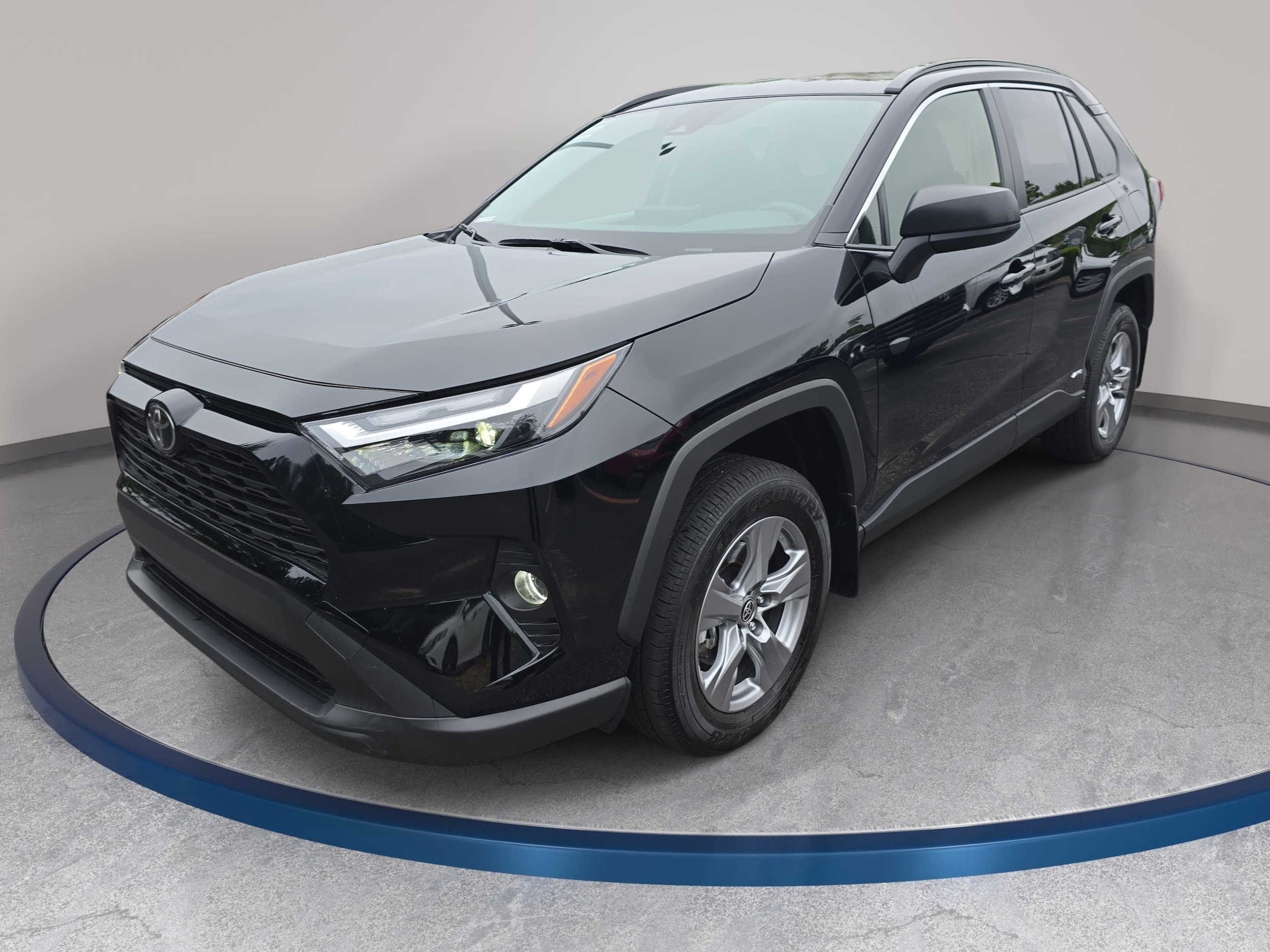 2025 Toyota RAV4 Hybrid LE AWD's photo