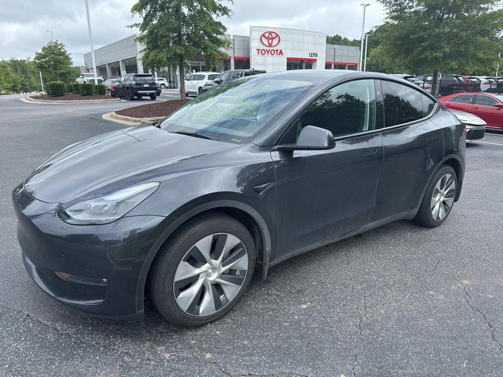 Used 2024 Tesla Model Y Long Range with VIN 7SAYGAEE8RF010205 for sale in Northfield, Minnesota