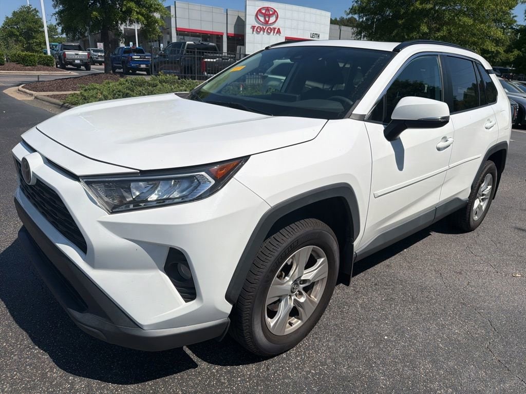 Used 2020 Toyota RAV4 XLE SUV