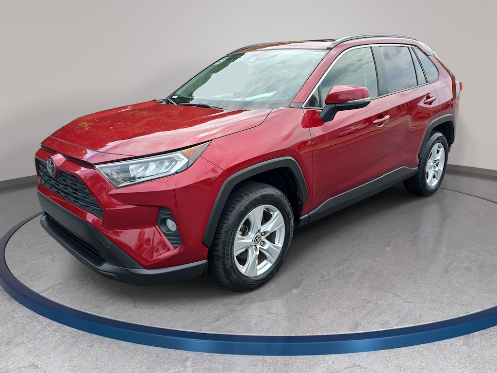 Used 2020 Toyota RAV4 XLE SUV