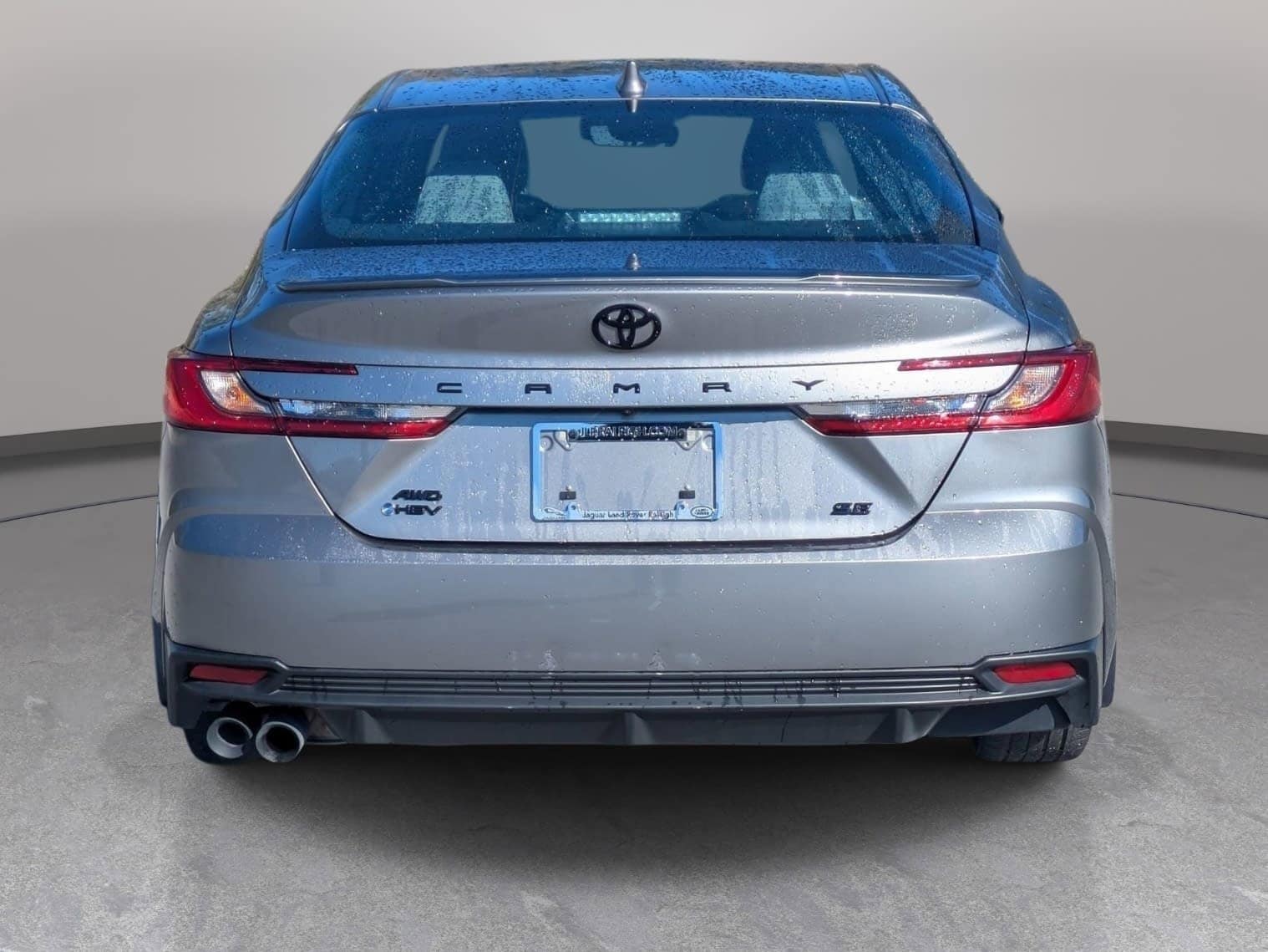 2025 Toyota Camry SE - Photo 6