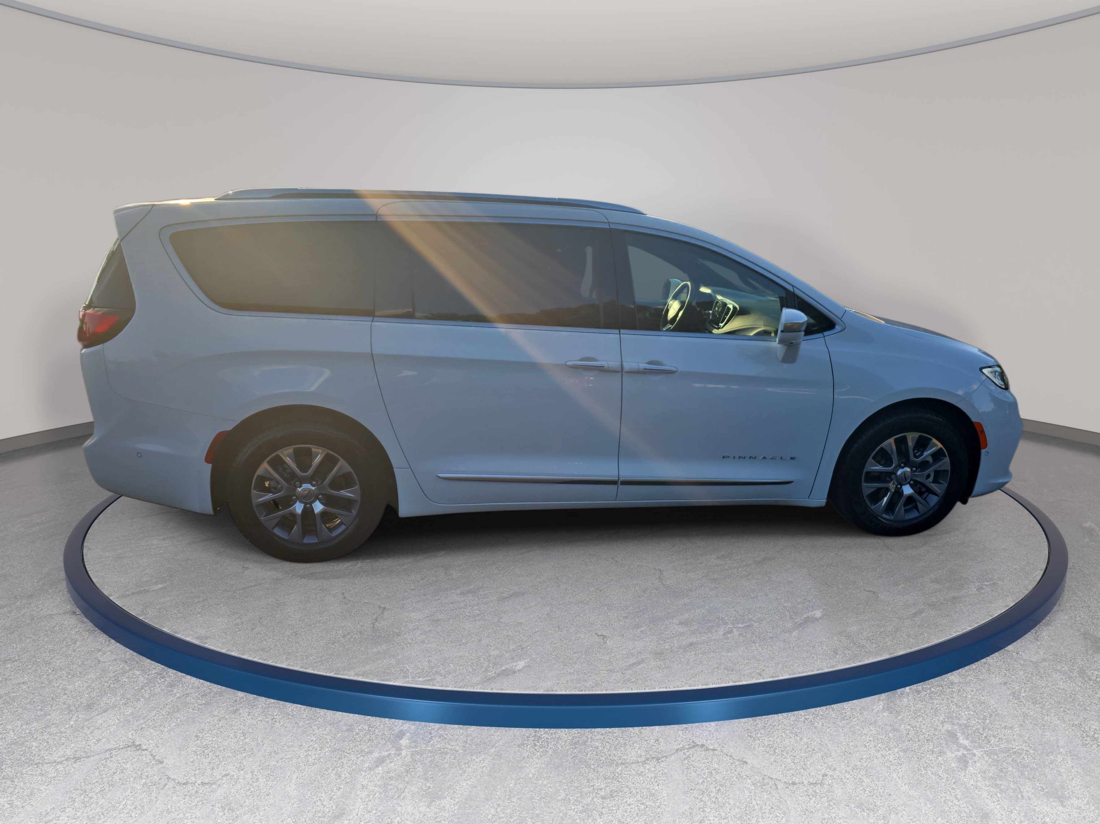 Used 2024 Chrysler Pacifica Plug-In Hybrid Pinnacle Van Passenger Van