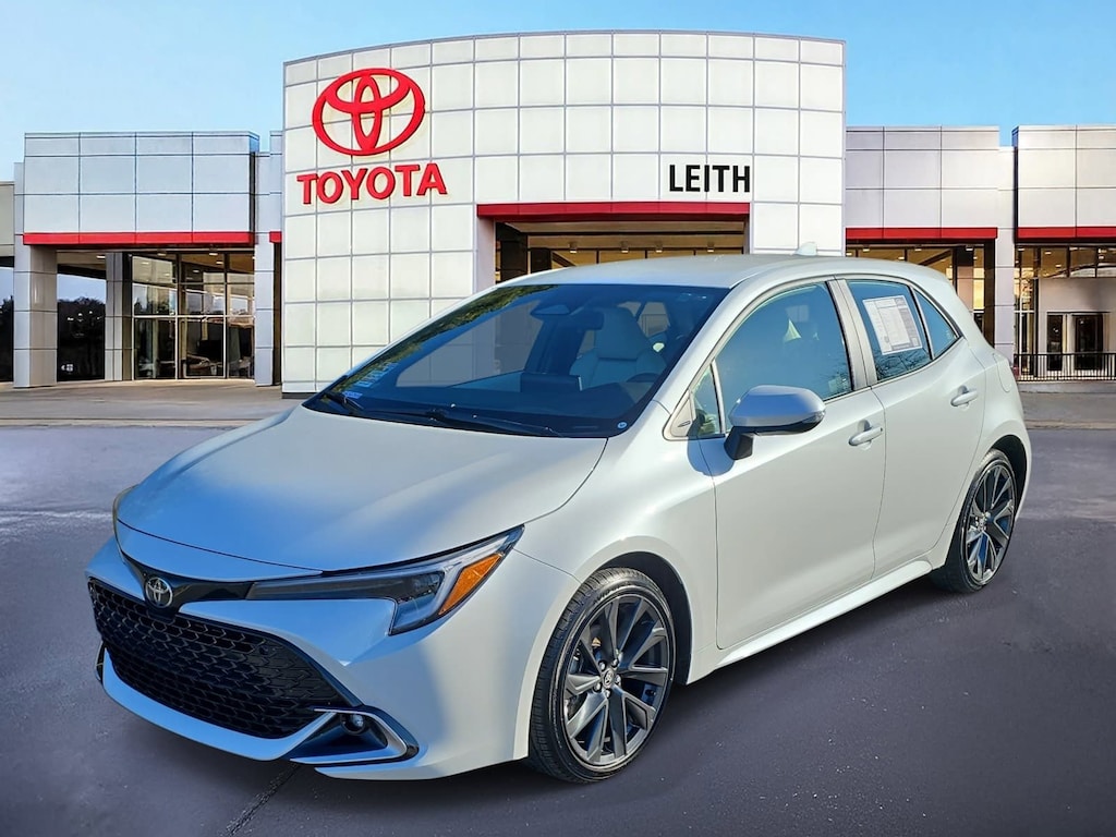 Certified 2025 Toyota Corolla Hatchback XSE Hatchback