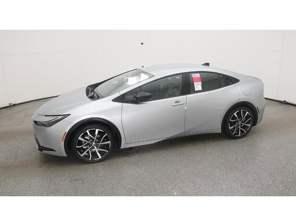 New 2026 Toyota Prius Plug-in Hybrid XSE Hatchback