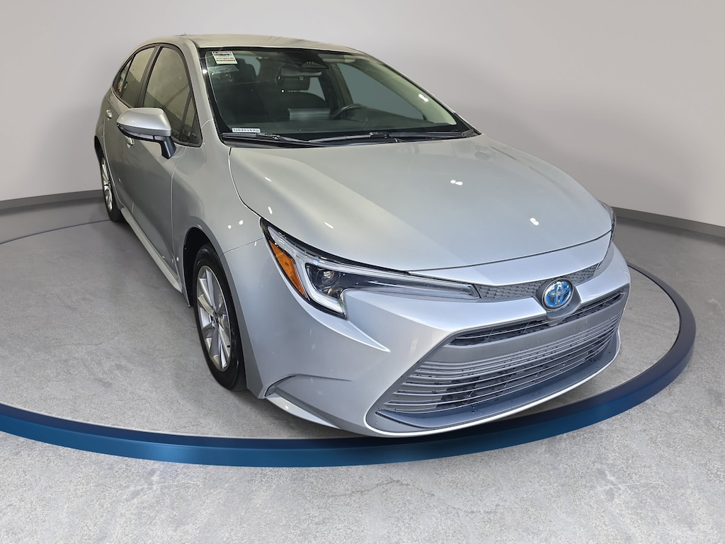 Used 2025 Toyota Corolla Hybrid LE Sedan
