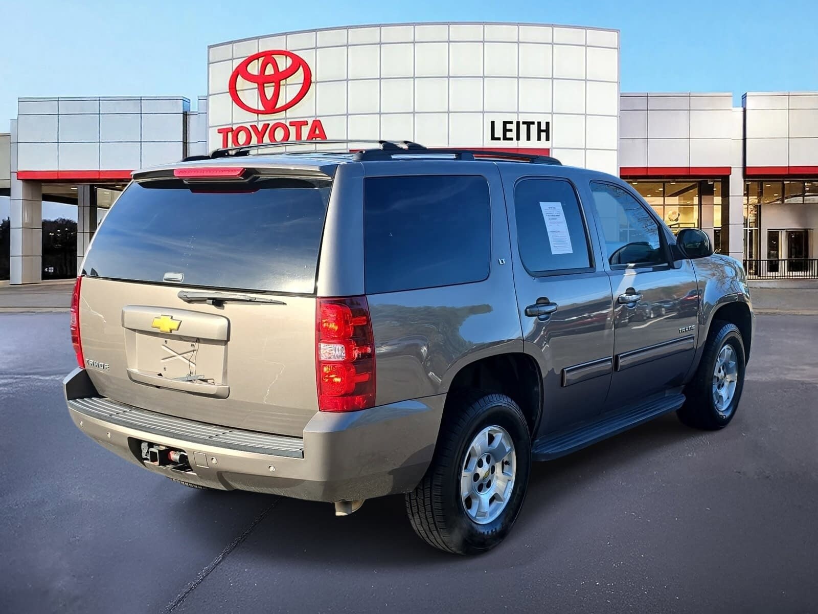 2013 Chevrolet Tahoe LT photo 3