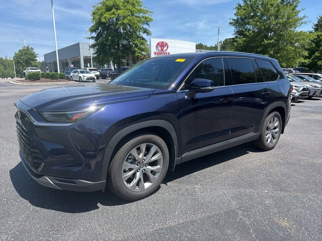 2025 Toyota Grand Highlander Hybrid Limited AWD's photo