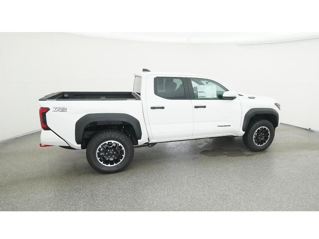 2025 Toyota Tacoma TRD Off Road - Photo 11