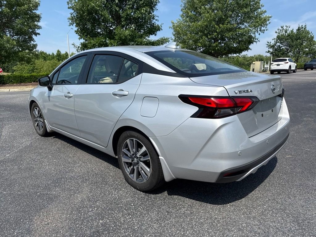 Used 2020 Nissan Versa 1.6 SV Sedan