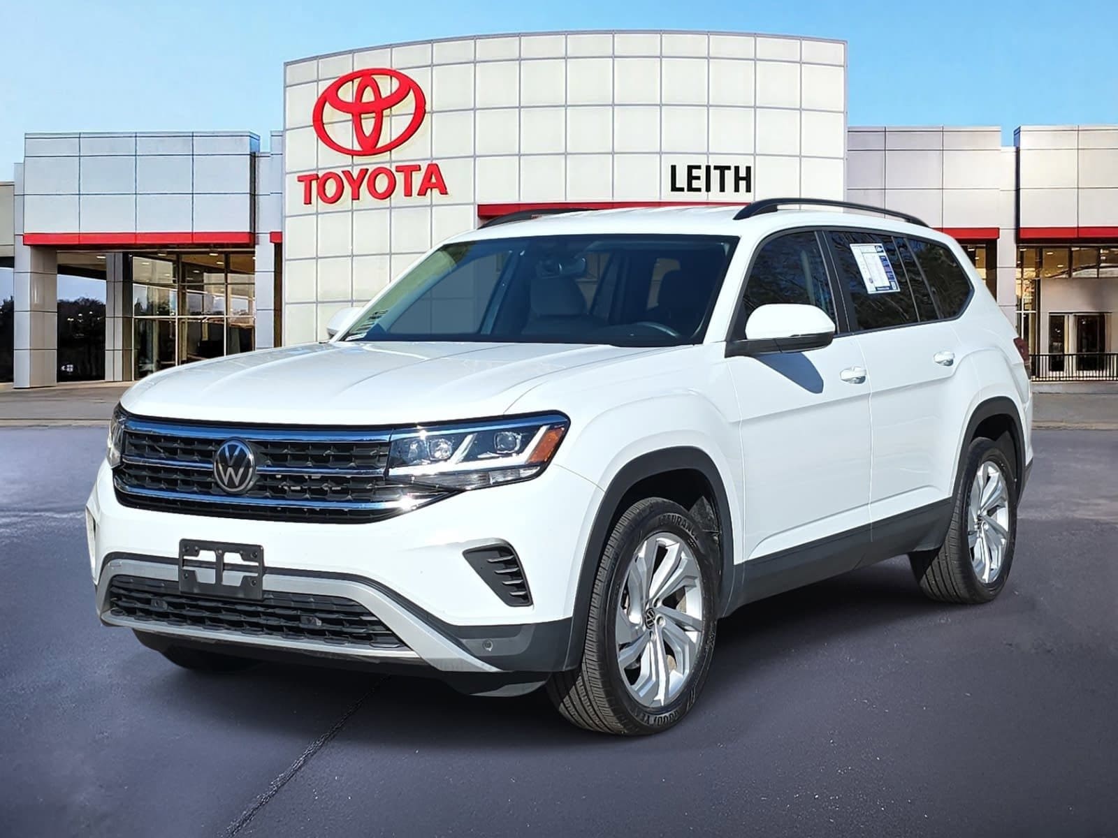 2023 Volkswagen Atlas SE w/Tech