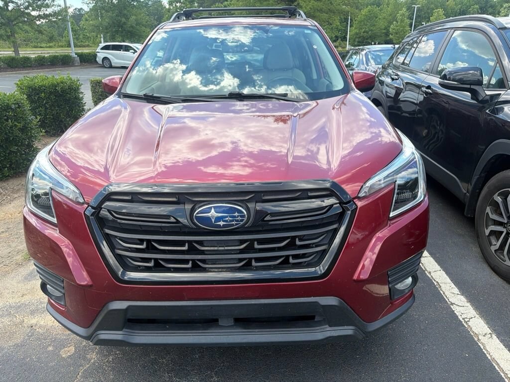 Used 2023 Subaru Forester Premium SUV