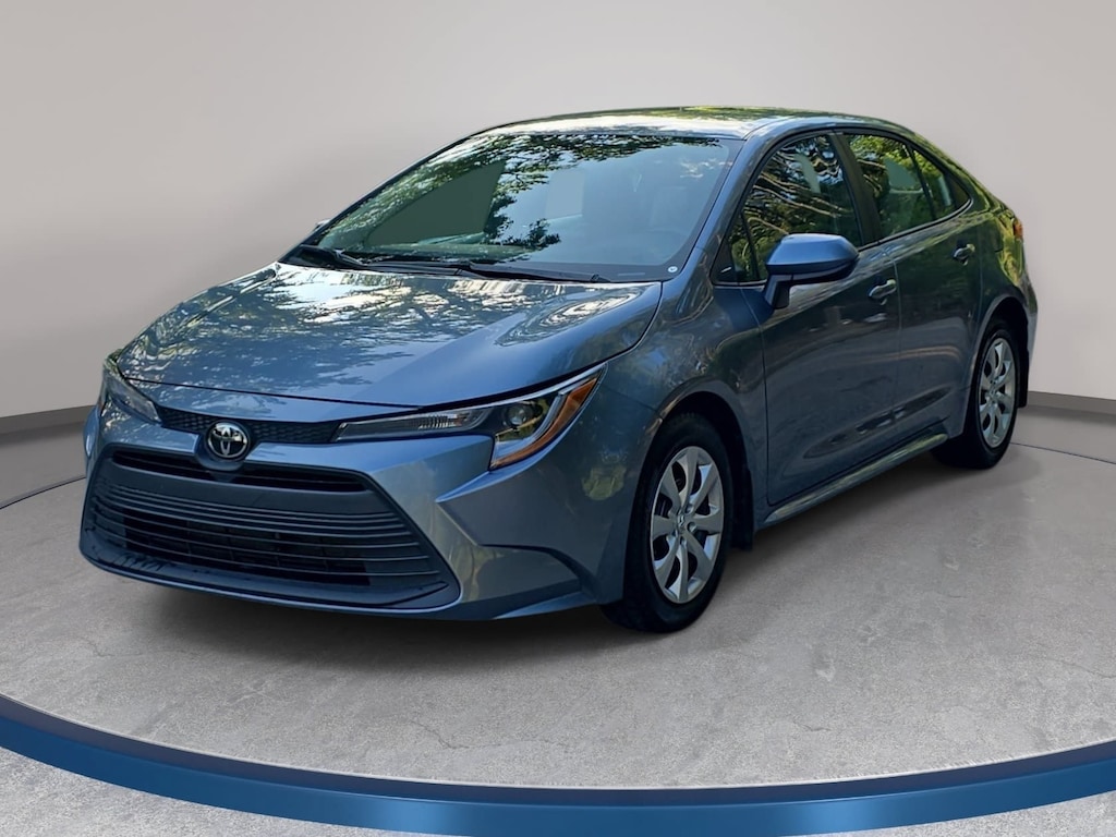 Used 2025 Toyota Corolla LE Sedan