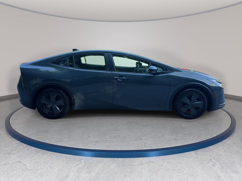 Used 2024 Toyota Prius LE Hatchback