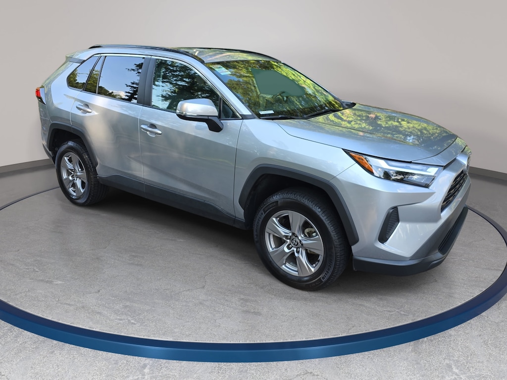 Used 2022 Toyota RAV4 XLE SUV