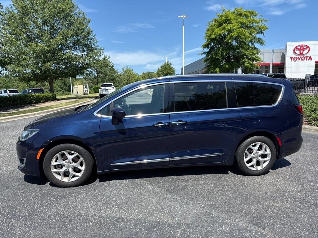 Used 2020 Chrysler Pacifica Touring L Van Passenger Van