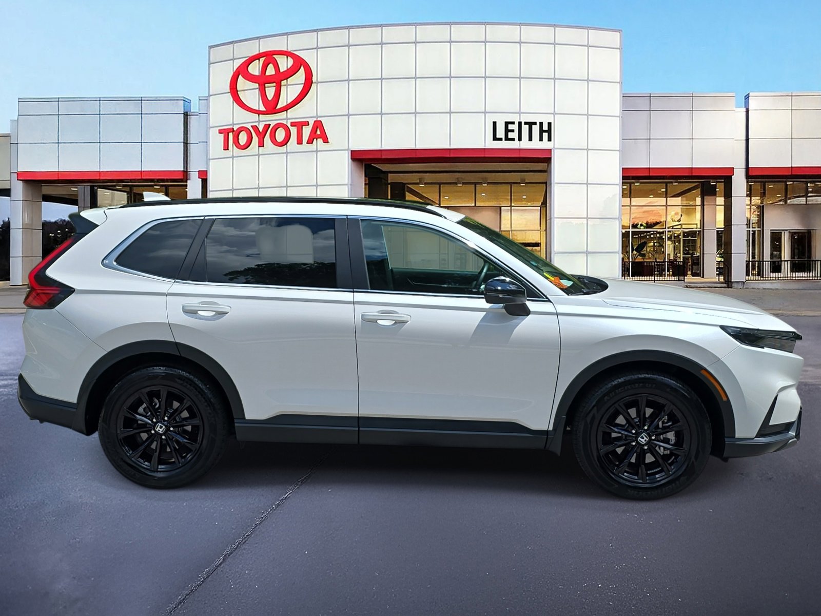 2025 Honda CR-V Hybrid Sport photo 4