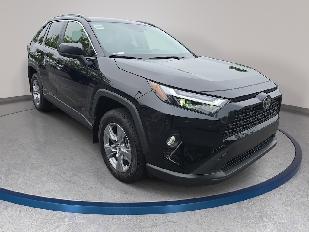 Used 2025 Toyota RAV4 Hybrid LE SUV