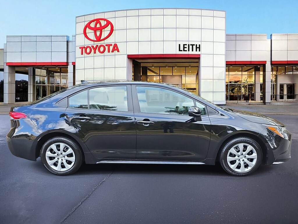 Used 2024 Toyota Corolla LE Sedan