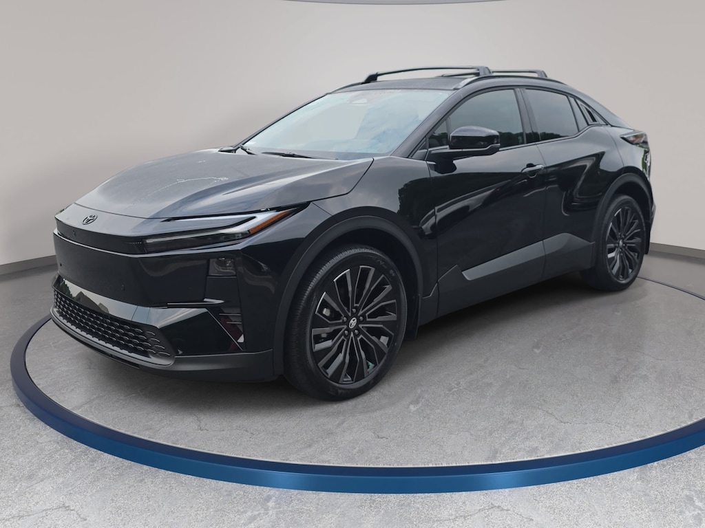 New 2026 Toyota C-HR XSE SUV