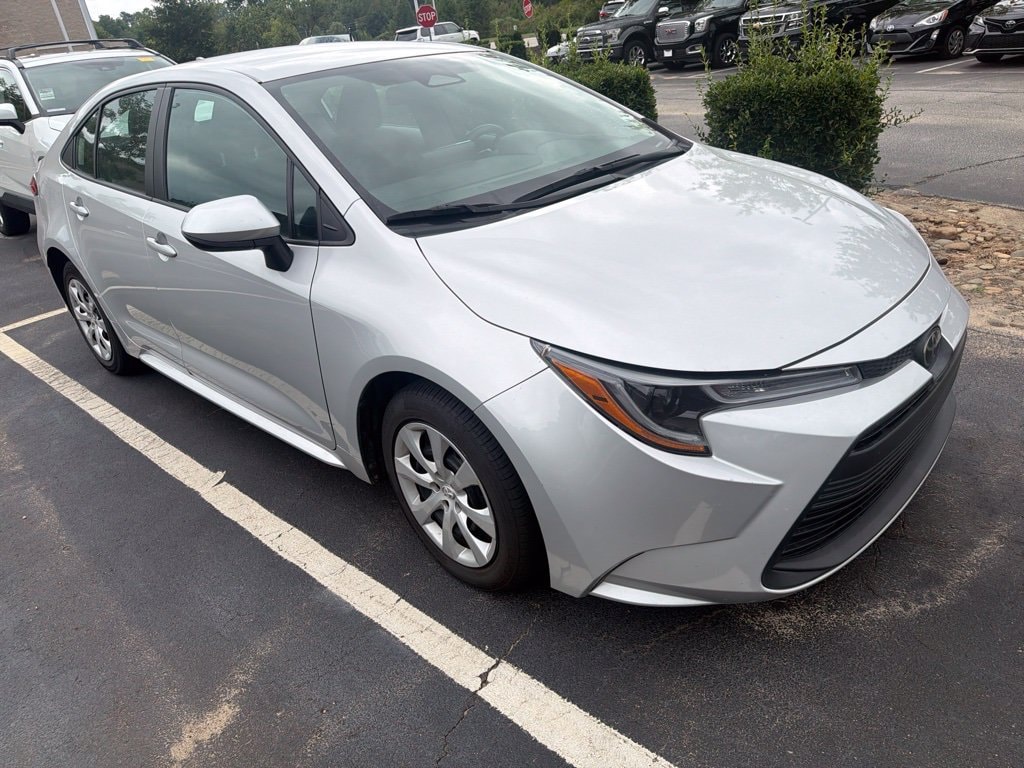 Used 2024 Toyota Corolla LE Sedan
