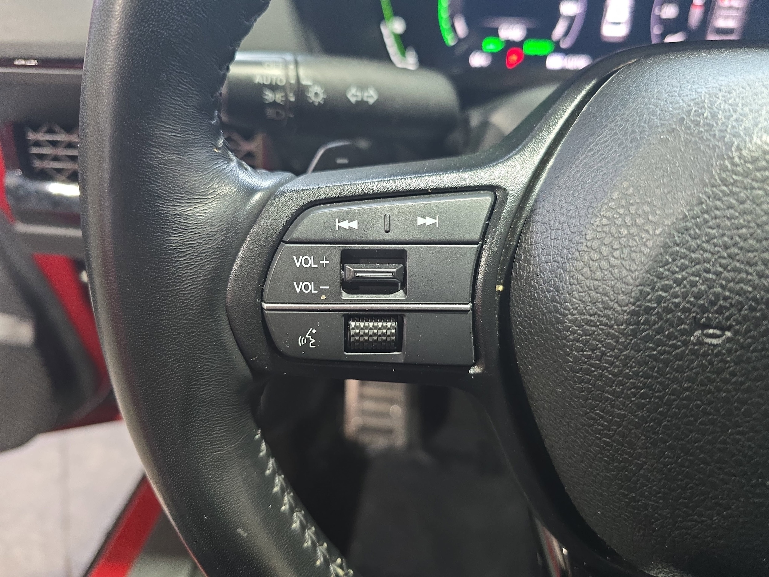 2024 Honda Accord Hybrid Sport - Photo 17