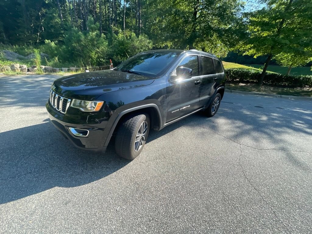 Used 2018 Jeep Grand Cherokee Laredo RWD SUV