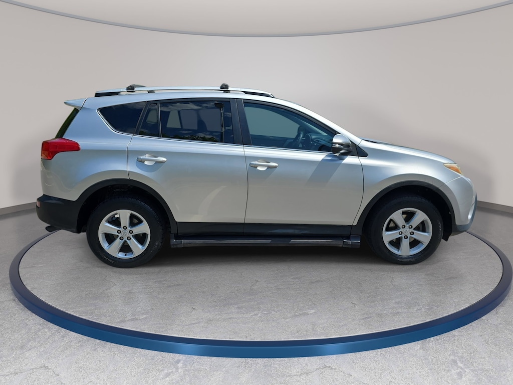 Used 2014 Toyota RAV4 4WD XLE SUV