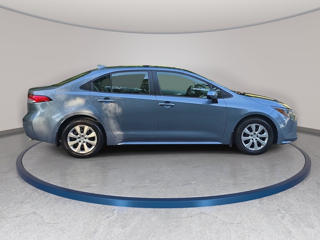 Used 2025 Toyota Corolla LE Sedan