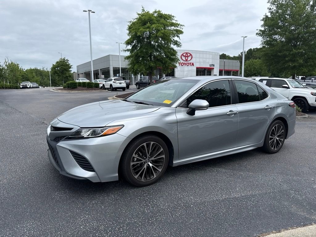 2018 Toyota Camry 2.5 Auto SE's photo