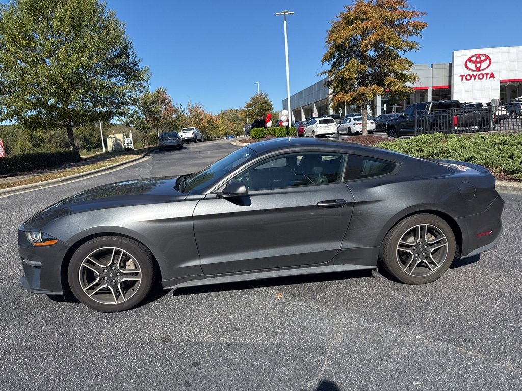 2020 Ford Mustang EcoBoost photo 2