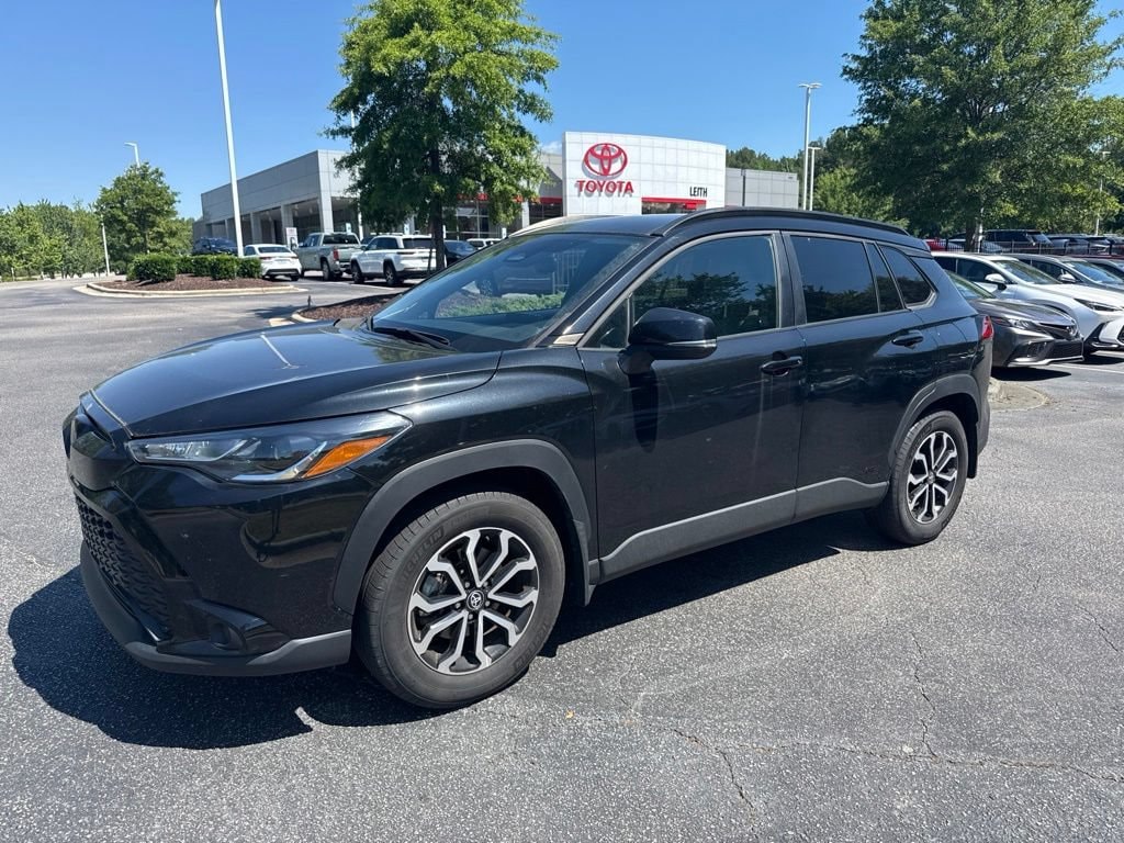 Used 2023 Toyota Corolla Cross Hybrid SE SUV