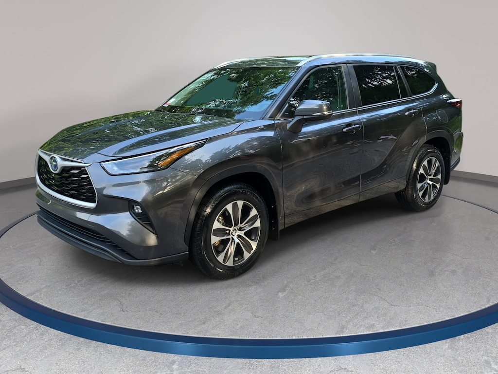 Certified 2024 Toyota Highlander Hybrid XLE SUV