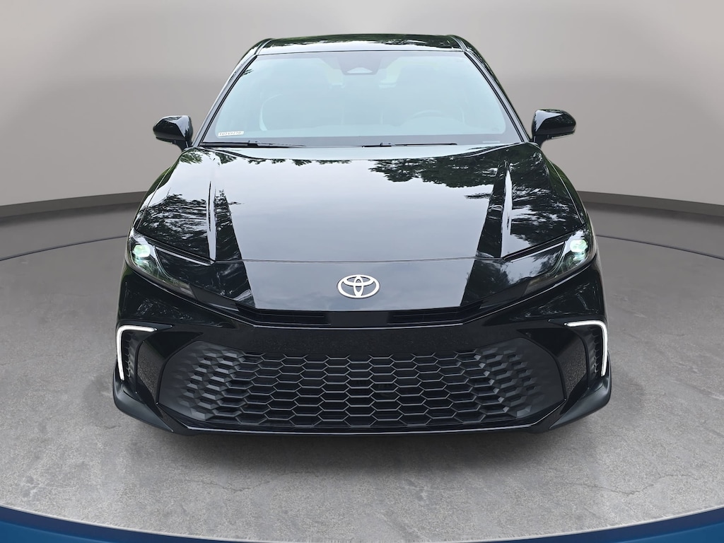 Used 2026 Toyota Camry SE Sedan