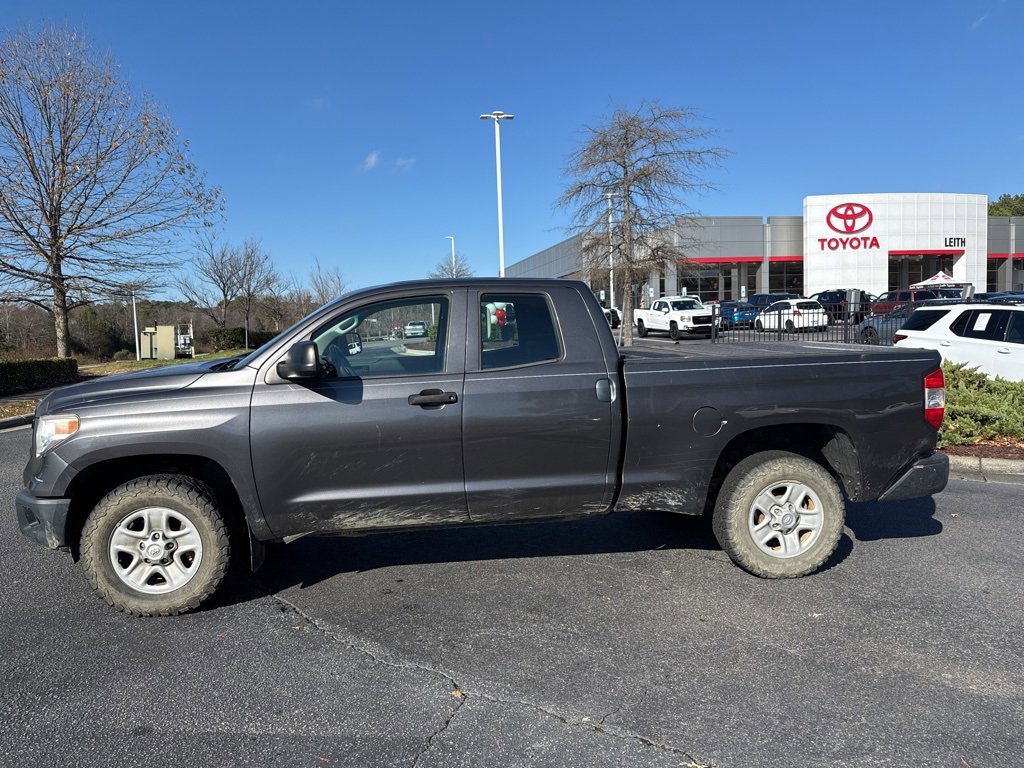 2015 Toyota Tundra SR5 Grade photo 3