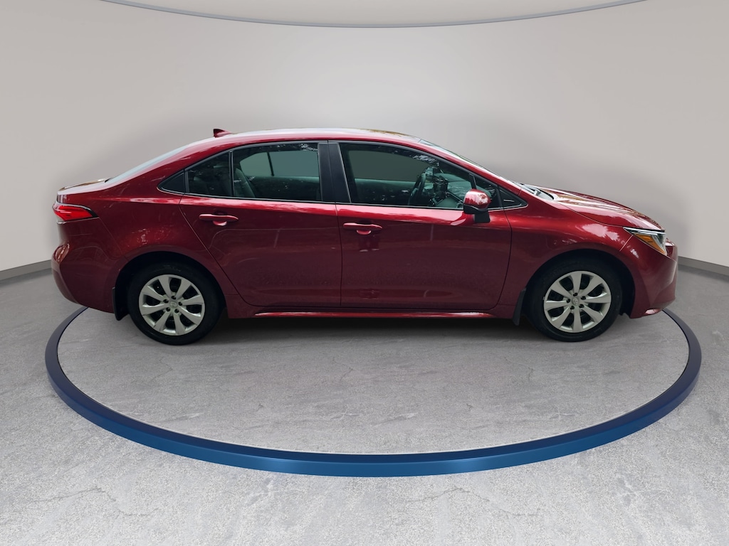 Used 2025 Toyota Corolla LE Sedan