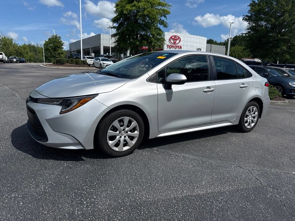 Used 2024 Toyota Corolla LE Sedan
