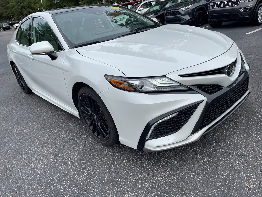 2023 Toyota Camry XSE photo 3