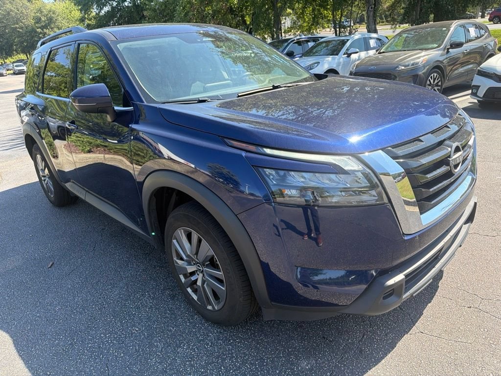 Used 2025 Nissan Pathfinder SV SUV