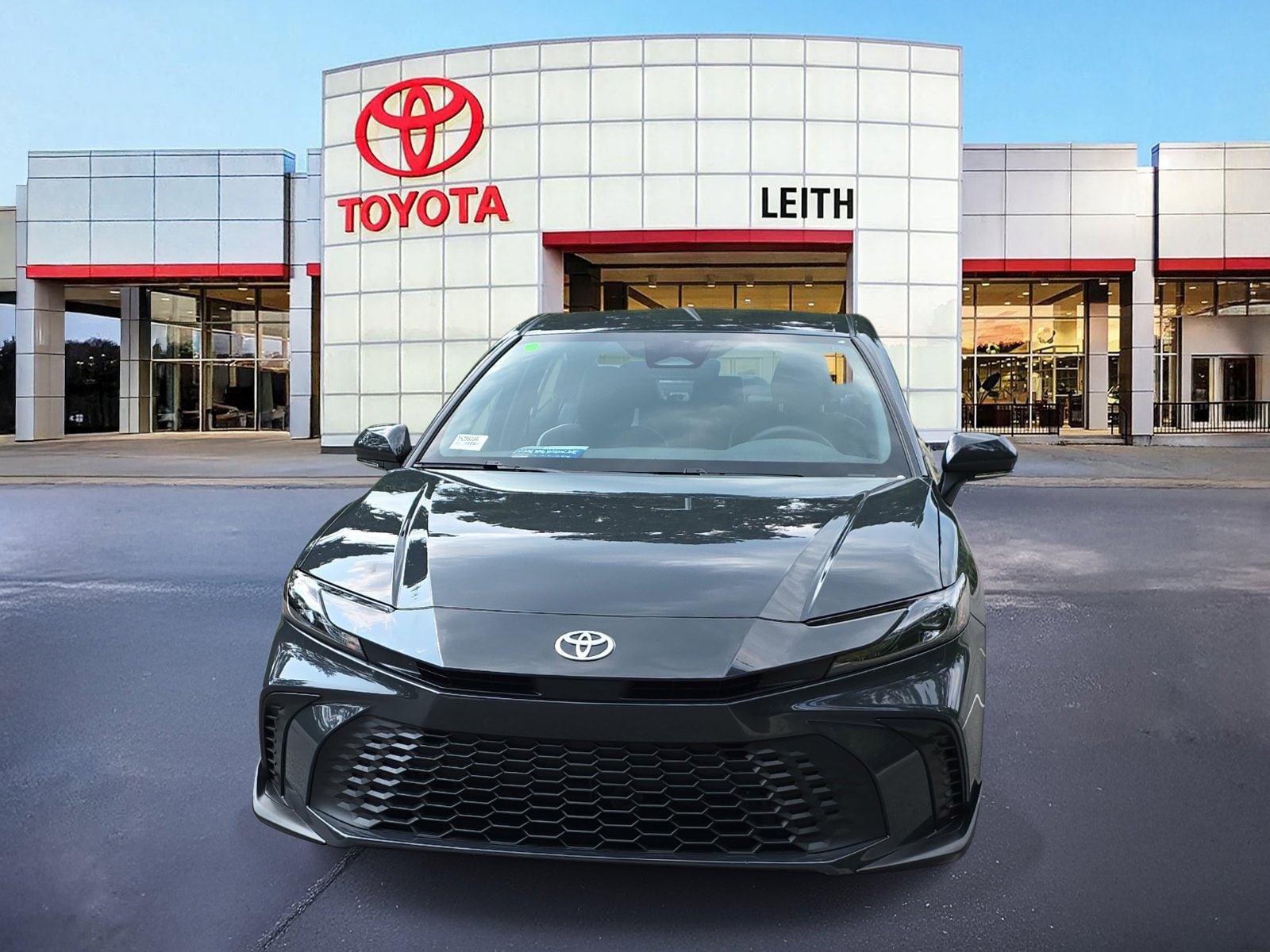 Used 2025 Toyota Camry SE with VIN 4T1DAACK0SU528839 for sale in Raleigh, NC