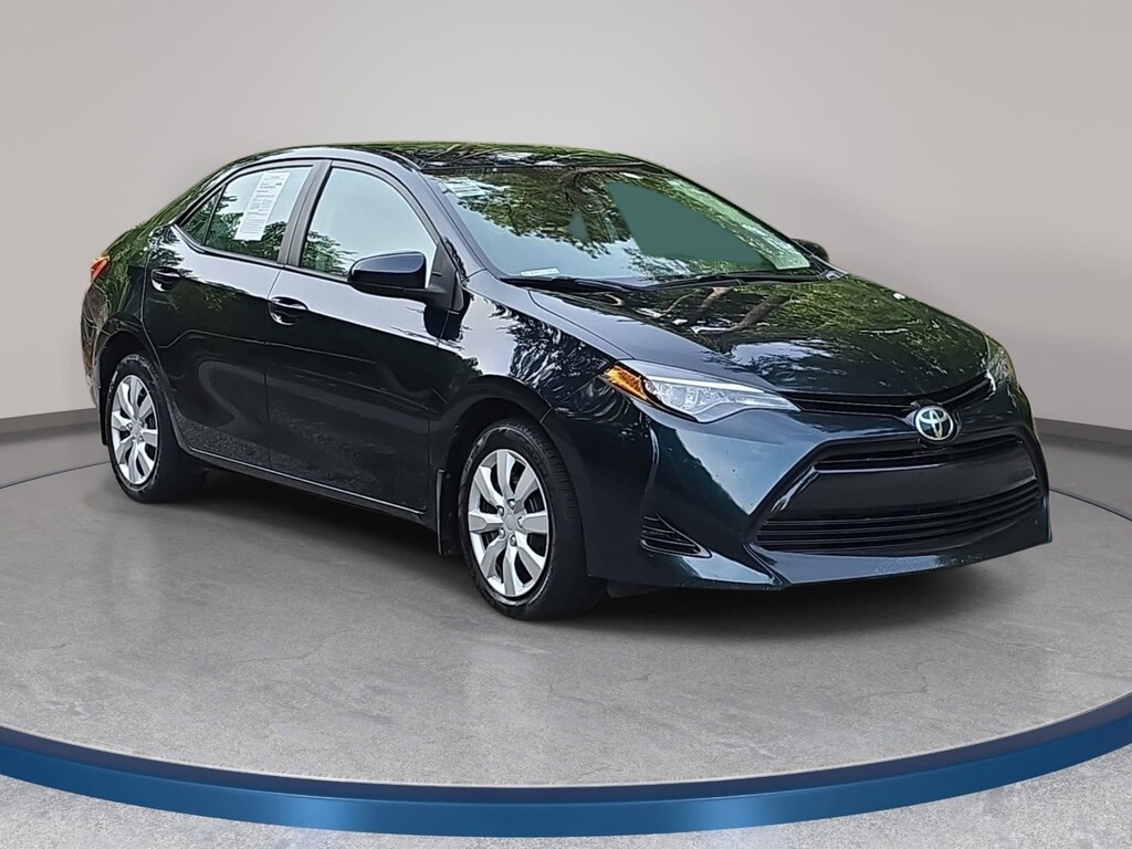 Used 2017 Toyota Corolla LE Sedan