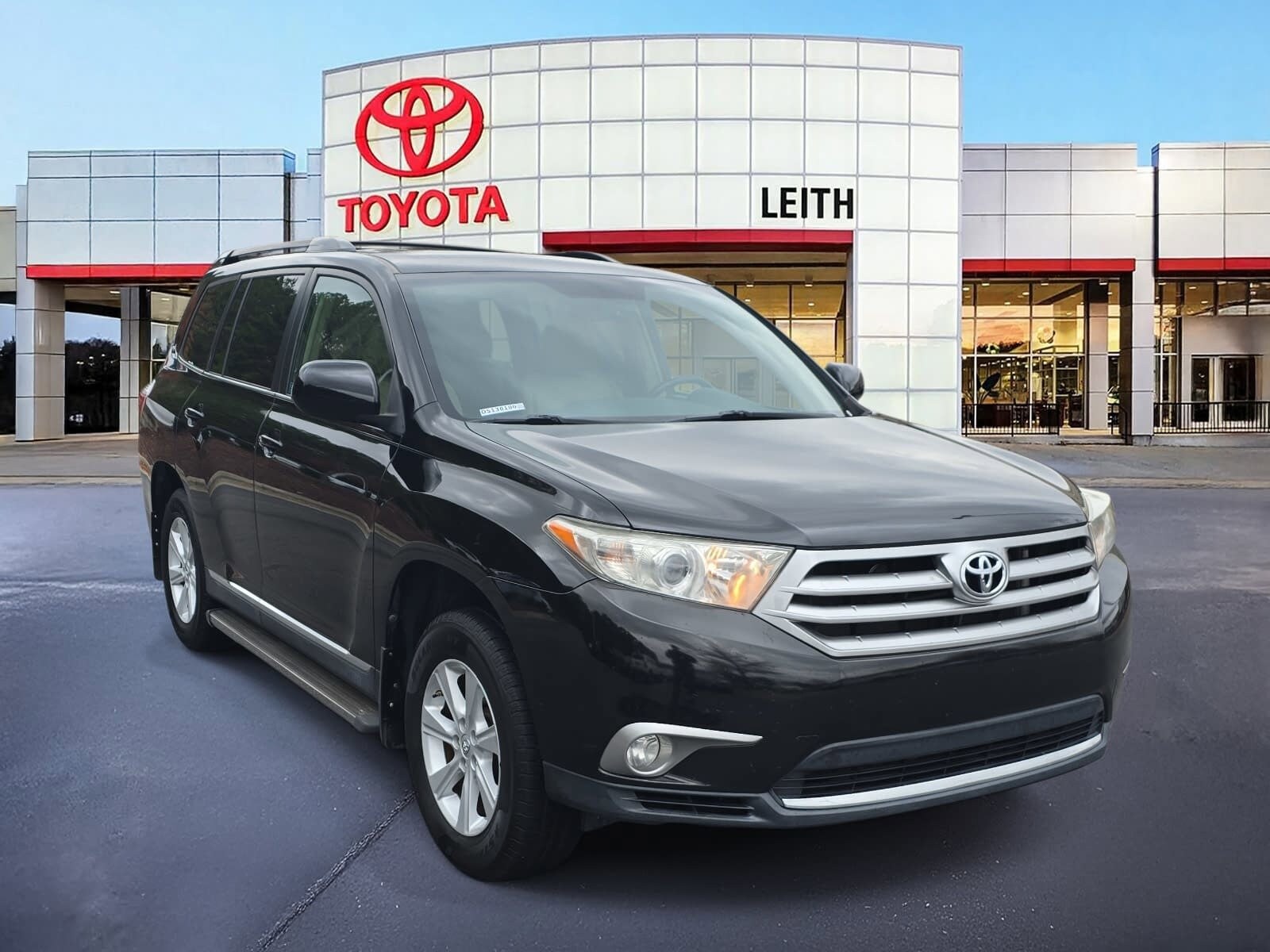 2013 Toyota Highlander SE photo 3