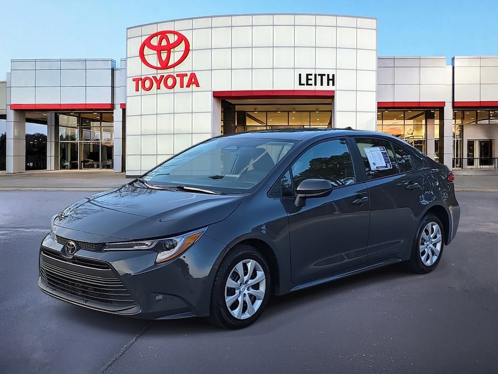 Used 2024 Toyota Corolla LE Sedan
