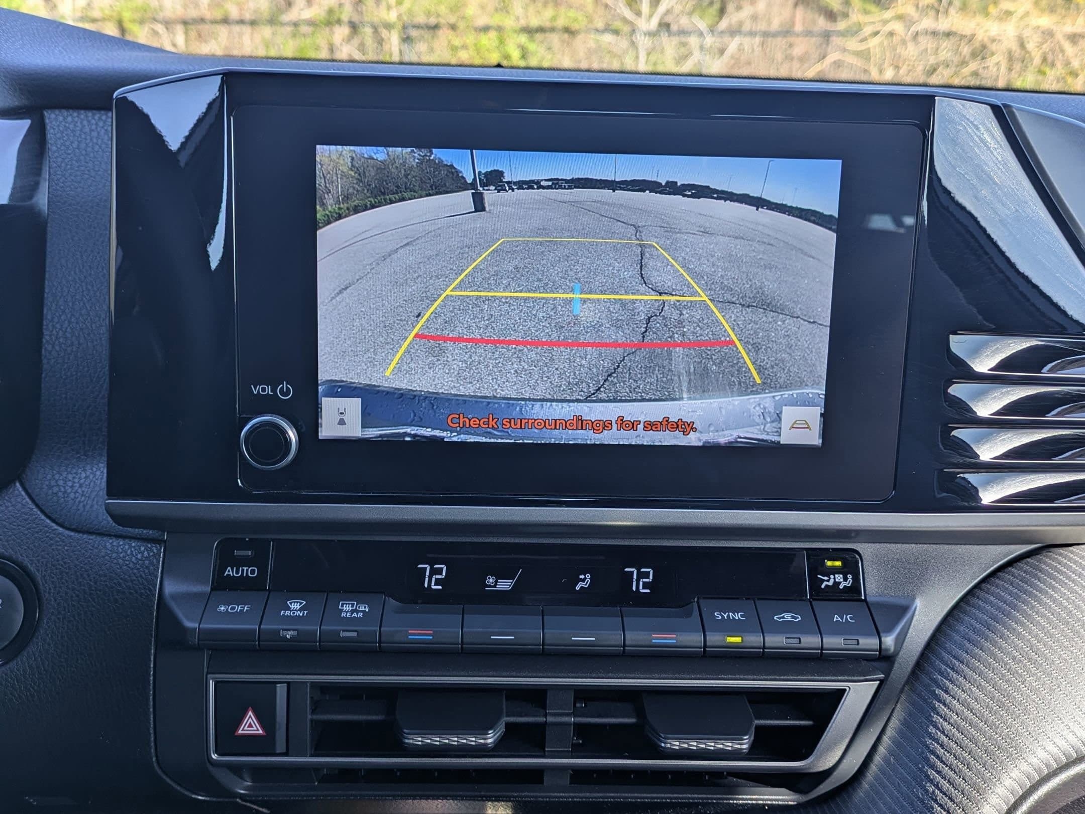 2025 Toyota Camry SE - Photo 13