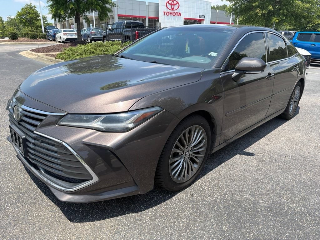 Used 2019 Toyota Avalon Limited Sedan