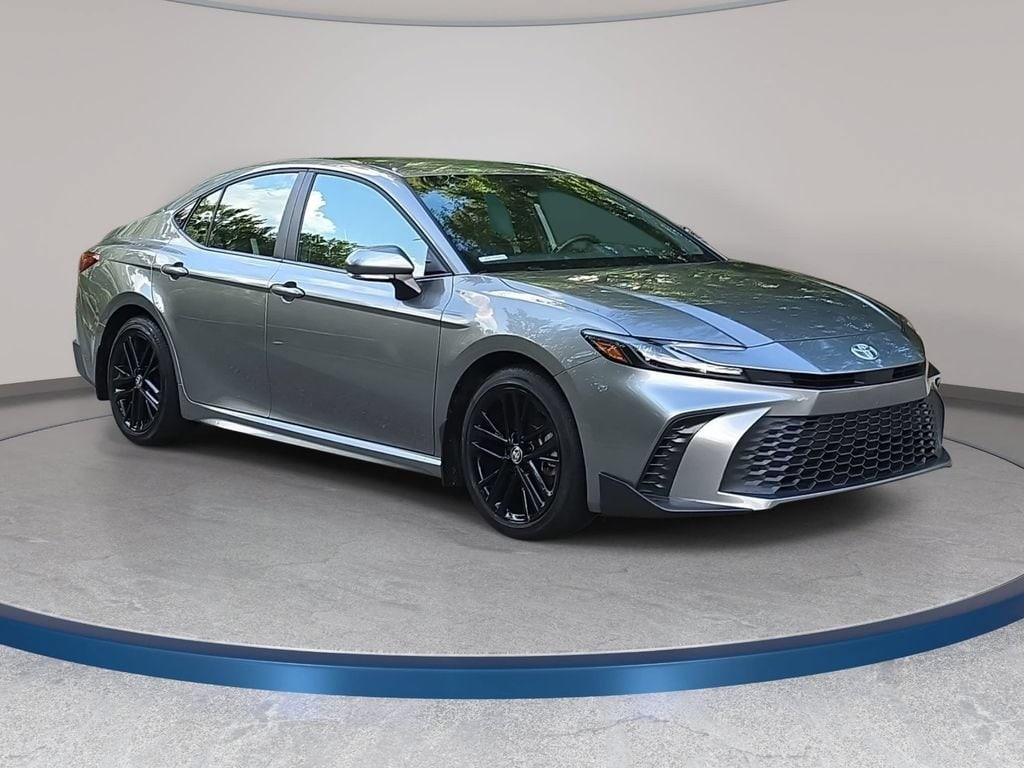 Used 2026 Toyota Camry SE Sedan
