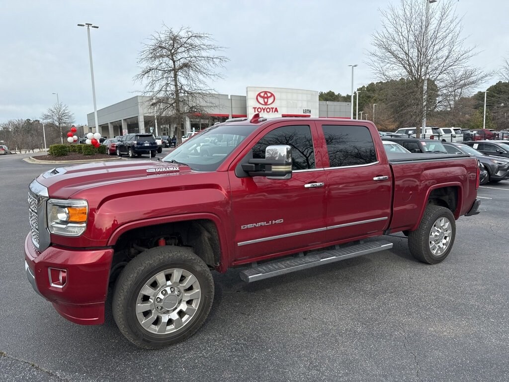 Used 2018 GMC Sierra 2500HD Denali Truck Crew Cab