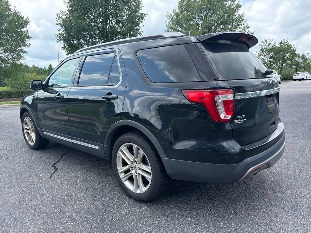 Used 2017 Ford Explorer XLT SUV