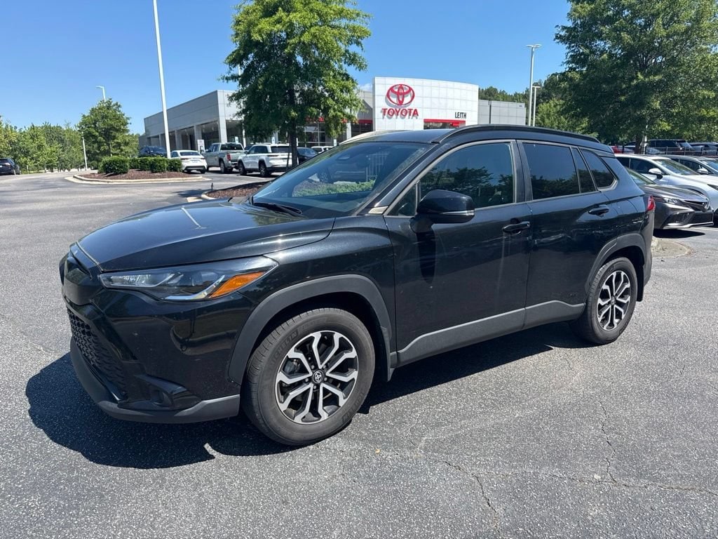 Used 2023 Toyota Corolla Cross Hybrid SE SUV