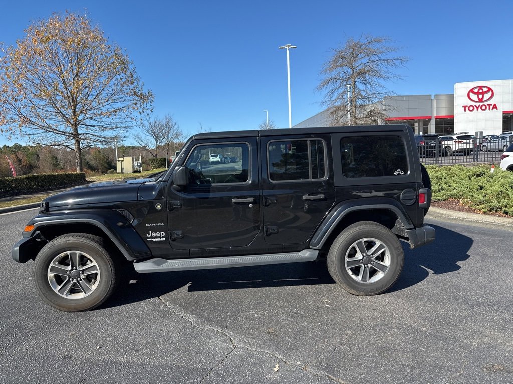 2018 Jeep Wrangler Unlimited Sahara photo 2